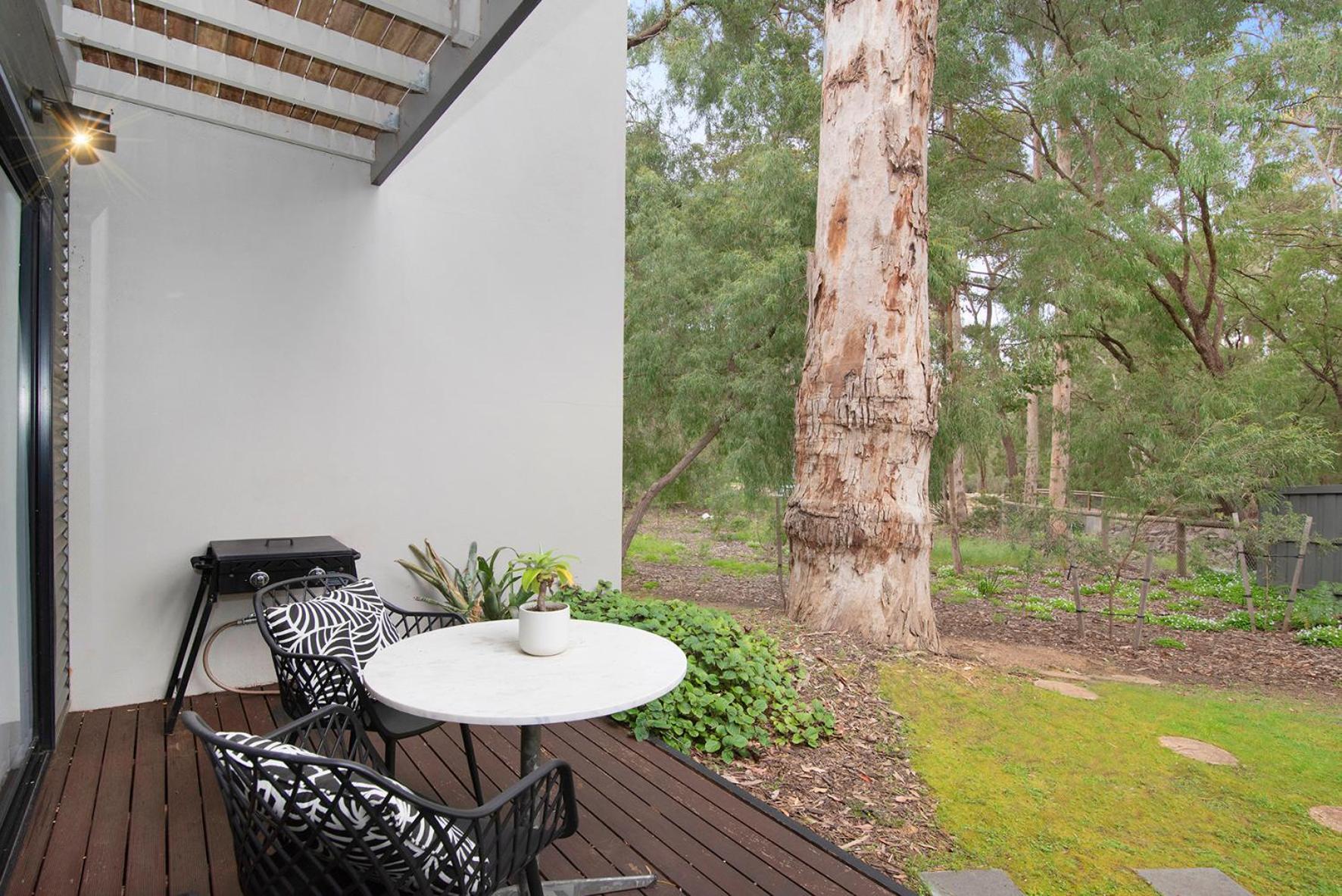 Margaret Forest Retreat Apartment 129 - Located Within Margaret Forest, In The Heart Of The Town Centre Of Margaret River, Spa Apartment! מראה חיצוני תמונה