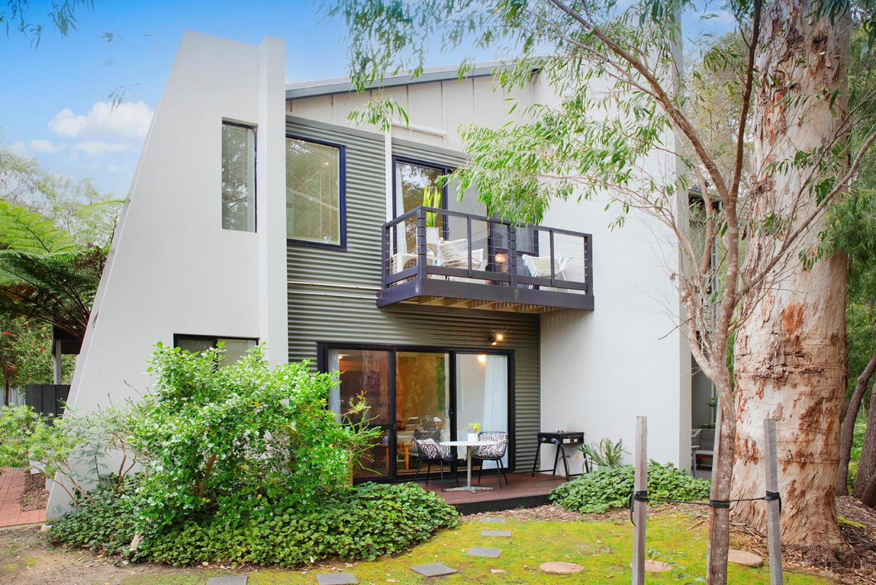 Margaret Forest Retreat Apartment 129 - Located Within Margaret Forest, In The Heart Of The Town Centre Of Margaret River, Spa Apartment! מראה חיצוני תמונה